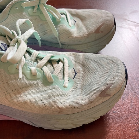 HOKA ONE ONE ARAHI 6 Sunlit Ocean / Lilac Mist - Picture 4 of 8